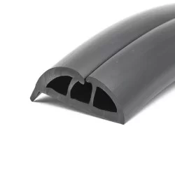 Relingslist 40x12/28mm Svart